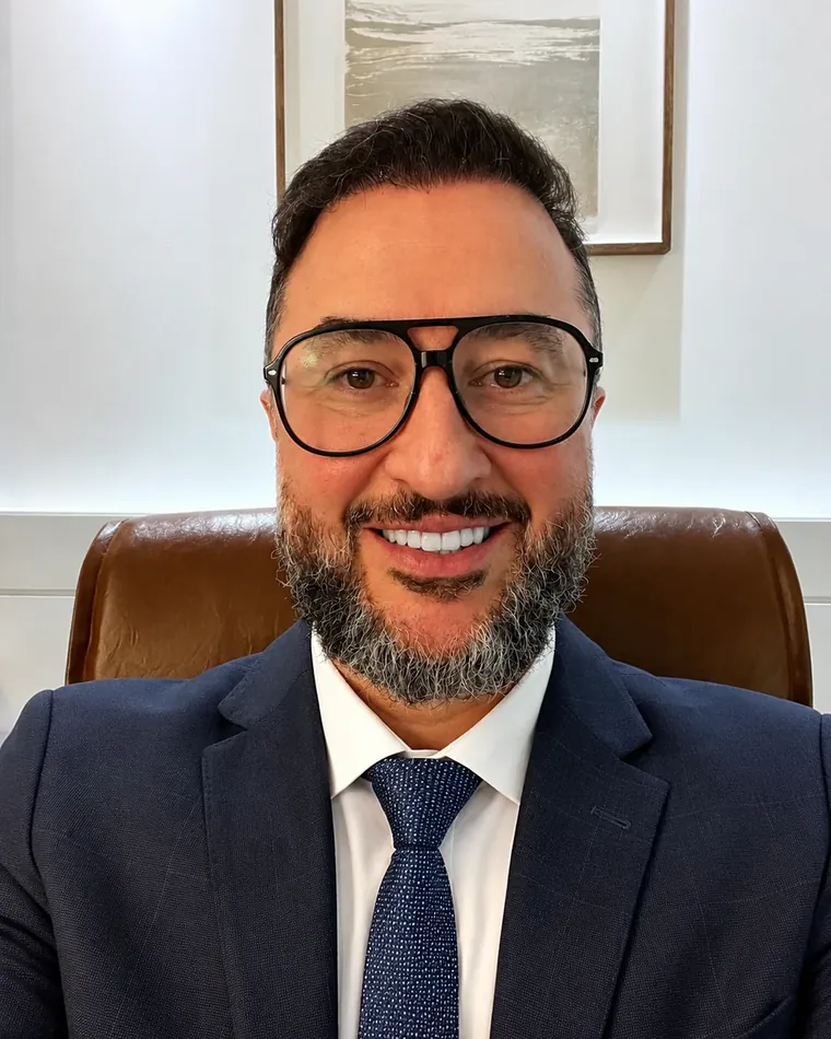 Dr. Amilton Silva Jr., neurologista e neurocirurgião